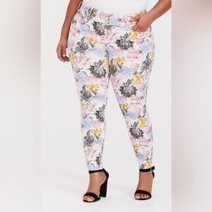 Torrid Multi Floral Jegging Super Stretch D4*